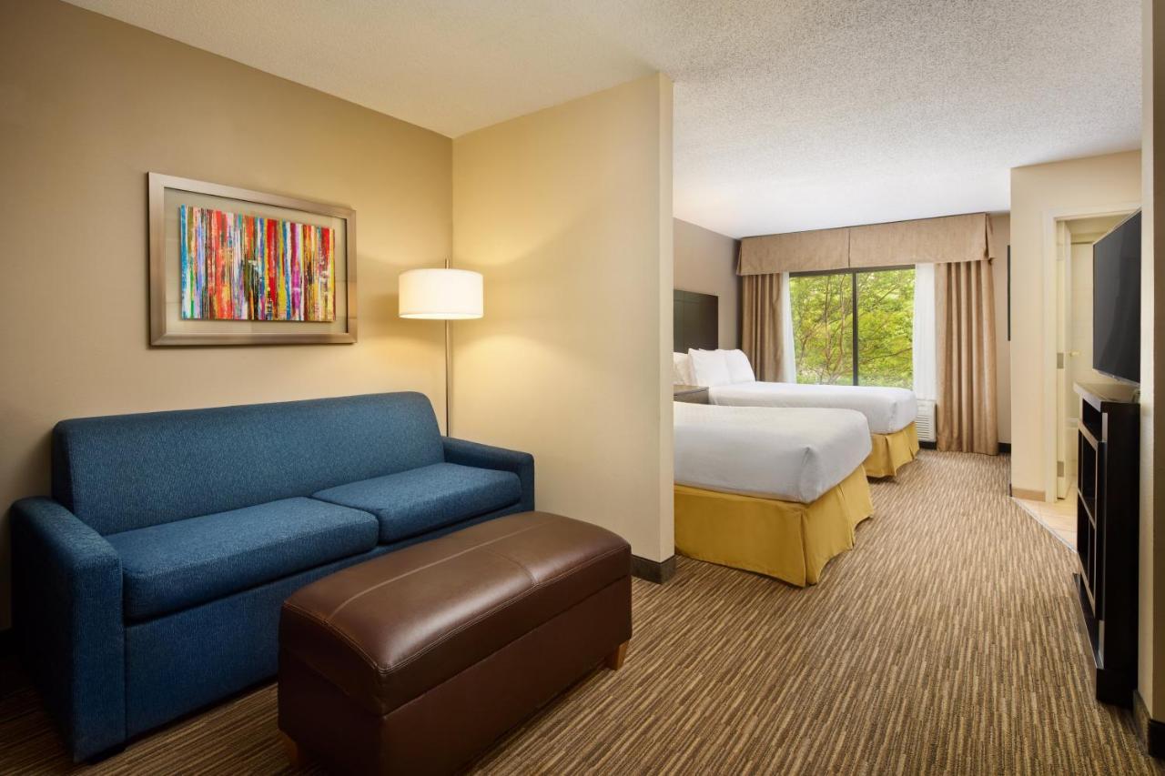 Holiday Inn Express & Suites Alpharetta By Ihg Luaran gambar