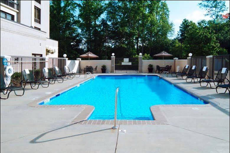 Holiday Inn Express & Suites Alpharetta By Ihg Luaran gambar